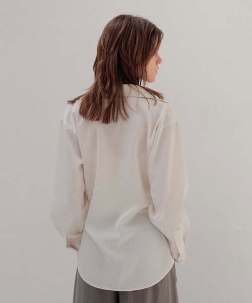 DRESSLAVE(ドレスレイブ)の「deep skipper shirt(ディープスキッパーシャツ)(シャツ/ブラウス・レディース・ホワイト/ネイビー・38)」の4枚目の写真