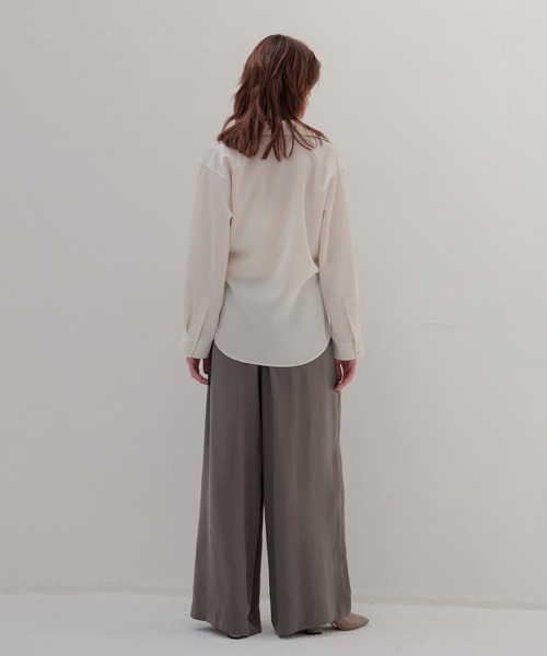 DRESSLAVE(ドレスレイブ)の「deep skipper shirt(ディープスキッパーシャツ)(シャツ/ブラウス・レディース・ホワイト/ネイビー・38)」の9枚目の写真