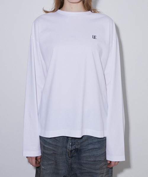 LE CIEL BLEU(ルシェルブルー)の「LEエンブロイダリーロングT / LE Embroidery Long T(Tシャツ/カットソー・レディース・チャコールグレー/オフホワイト/ライトブルー・36)」の5枚目の写真