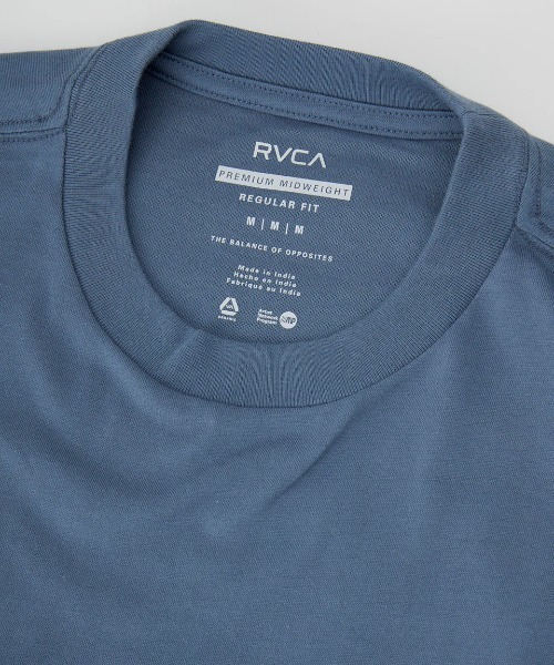 RVCA(ルーカ)の「RVCA メンズ 【LAURYN ALVAREZ】 LA EYE SWIRL POCKET SS Tシャツ 【2025年春夏モデル】/ルーカ胸ポケットバックプリント半袖Tシャツ(Tシャツ/カットソー・メンズ・ブルー系その他・X-LARGE/LARGE/MEDIUM/SMALL)」の2枚目の写真