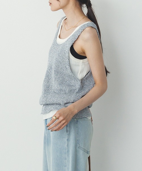 hunch（ハンチ）の「ペーパーヤーン オーバーニットタンクトップ（タンクトップ・レディース・ネイビー/ベージュ/ブルーグレー・FREE）」の5枚目の写真