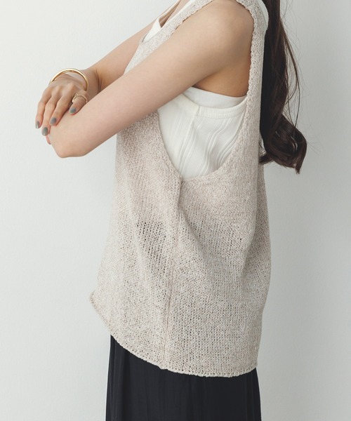 hunch（ハンチ）の「ペーパーヤーン オーバーニットタンクトップ（タンクトップ・レディース・ネイビー/ベージュ/ブルーグレー・FREE）」の14枚目の写真