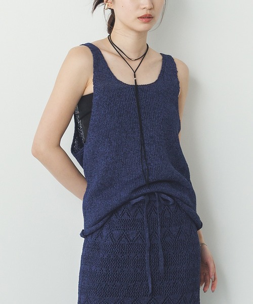 hunch（ハンチ）の「ペーパーヤーン オーバーニットタンクトップ（タンクトップ・レディース・ネイビー/ベージュ/ブルーグレー・FREE）」の19枚目の写真