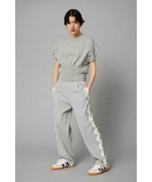 HeRIN.CYE(ヘリンドットサイ)の「Box cut vest ボックスカットベスト(Tシャツ/カットソー・レディース・ブラック/グレー/レッド・FREE)」の7枚目の写真