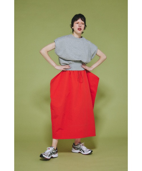 HeRIN.CYE(ヘリンドットサイ)の「Box cut vest ボックスカットベスト(Tシャツ/カットソー・レディース・ブラック/グレー/レッド・FREE)」の15枚目の写真