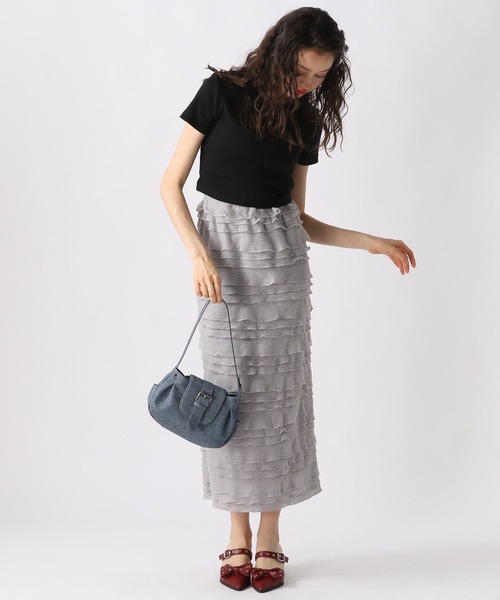 FOREVER 21（フォーエバー トゥエンティーワン）の「【2025SS】リブコンパクトクロップドＴシャツ（Tシャツ/カットソー・レディース・ブラック/ブルー/オフホワイト/イエロー・LARGE/MEDIUM/SMALL）」の21枚目の写真