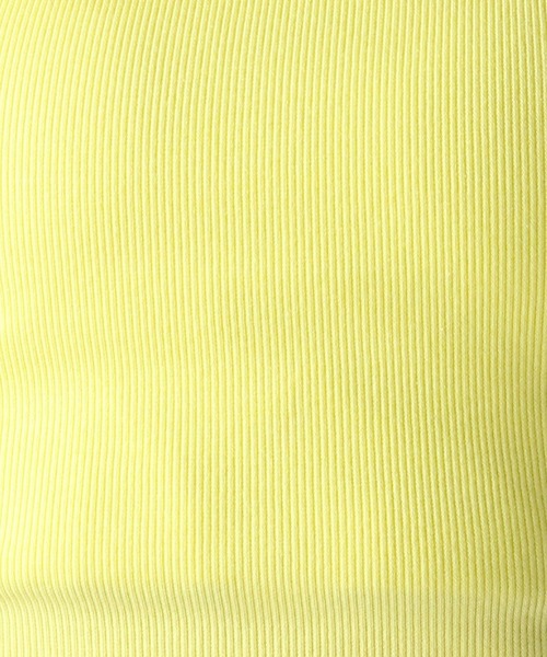 FOREVER 21（フォーエバー トゥエンティーワン）の「【2025SS】リブコンパクトクロップドＴシャツ（Tシャツ/カットソー・レディース・ブラック/ブルー/オフホワイト/イエロー・LARGE/MEDIUM/SMALL）」の5枚目の写真