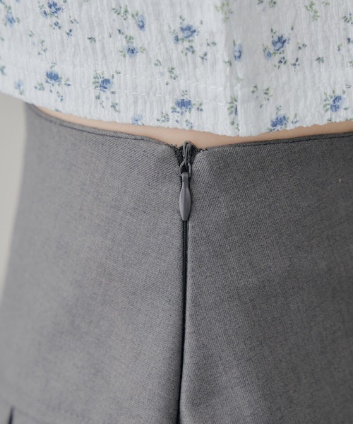 Another Branch olive des olive（アナザーブランチオリーブデオリーブ）の「裾レースミニプリーツスカート（スカート・レディース・ブラック/チャコールグレー・FREE）」の4枚目の写真