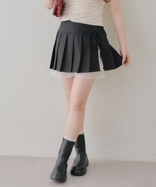 Another Branch olive des olive（アナザーブランチオリーブデオリーブ）の「裾レースミニプリーツスカート（スカート・レディース・ブラック/チャコールグレー・FREE）」の17枚目の写真
