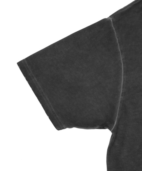 SHORT ROUND（ショートラウンド）の「SHORT ROUND/コールドダイダメージアップリケT（Tシャツ/カットソー・メンズ・グレー/スミクロ・LARGE/MEDIUM）」の6枚目の写真