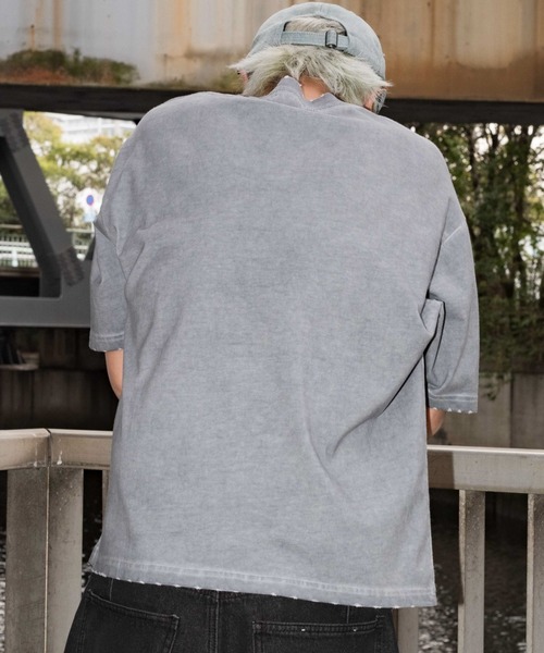 SHORT ROUND（ショートラウンド）の「SHORT ROUND/コールドダイダメージアップリケT（Tシャツ/カットソー・メンズ・グレー/スミクロ・LARGE/MEDIUM）」の21枚目の写真