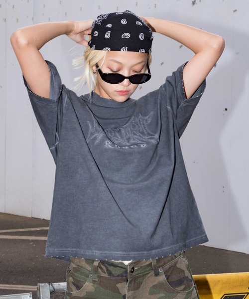 SHORT ROUND（ショートラウンド）の「SHORT ROUND/コールドダイダメージアップリケT（Tシャツ/カットソー・メンズ・グレー/スミクロ・LARGE/MEDIUM）」の15枚目の写真