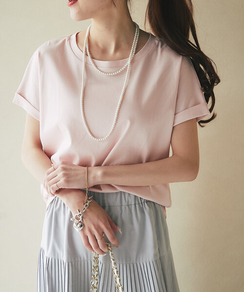 La boutique BonBon（ラブティックボンボン）の「【名品・二の腕すっきり見え】ターンバックスリーブカットソー（Tシャツ/カットソー・レディース・ピンク/ネイビー/サックスブルー/オフホワイト/ブラック・FREE）」の13枚目の写真