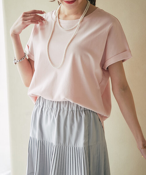 La boutique BonBon（ラブティックボンボン）の「【名品・二の腕すっきり見え】ターンバックスリーブカットソー（Tシャツ/カットソー・レディース・ピンク/ネイビー/サックスブルー/オフホワイト/ブラック・FREE）」の16枚目の写真