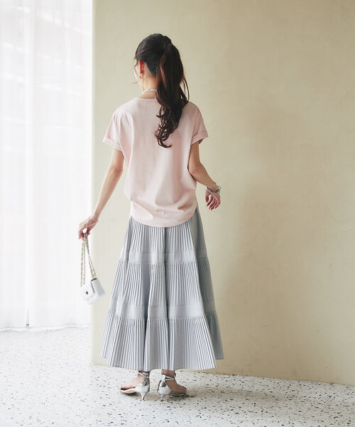 La boutique BonBon（ラブティックボンボン）の「【名品・二の腕すっきり見え】ターンバックスリーブカットソー（Tシャツ/カットソー・レディース・ピンク/ネイビー/サックスブルー/オフホワイト/ブラック・FREE）」の19枚目の写真