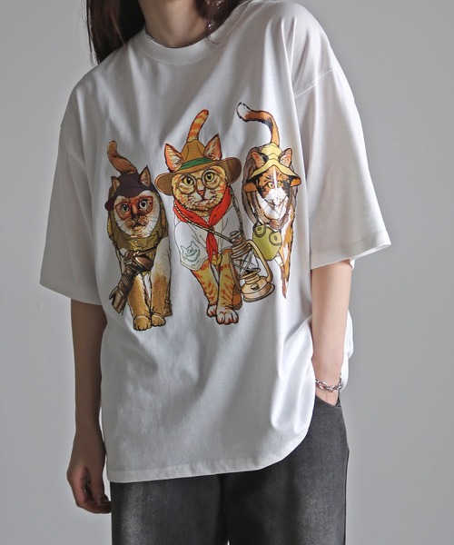 COURO（コウロ）の「アウトドアアニマルプリントTシャツ（Tシャツ/カットソー・レディース・ブラック系/ホワイト/ブラック/チャコール/オートミール/ホワイト系/チャコールグレー/ライトグレー系・L/M/XL）」の9枚目の写真