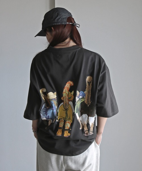 COURO（コウロ）の「アウトドアアニマルプリントTシャツ（Tシャツ/カットソー・レディース・ブラック系/ホワイト/ブラック/チャコール/オートミール/ホワイト系/チャコールグレー/ライトグレー系・L/M/XL）」の22枚目の写真