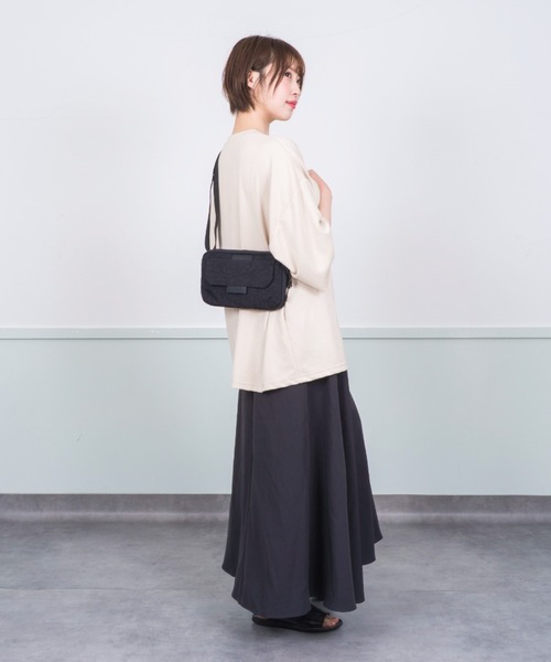 ☆MLB☆ NYLON CARGO BAG ショルダーバッグ 韓国発 大人気 ポーチ付 防水 ナイロンショルダーバッグ（1Color）240474