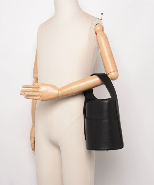 ESTNATION(エストネーション)の「WITH GOOD SHOES / ESCARGO BAG(トートバッグ・レディース・ブラック/キャメル・FREE)」の15枚目の写真