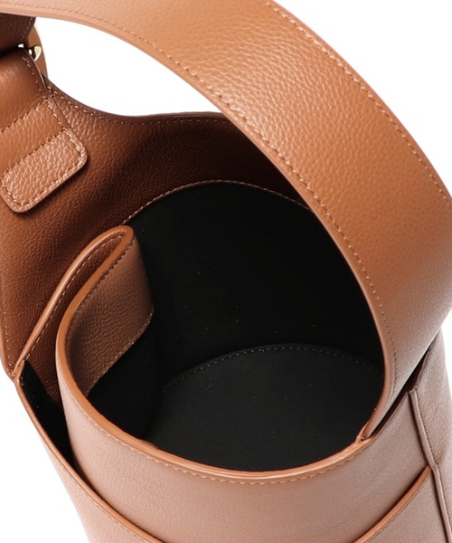 ESTNATION(エストネーション)の「WITH GOOD SHOES / ESCARGO BAG(トートバッグ・レディース・ブラック/キャメル・FREE)」の7枚目の写真