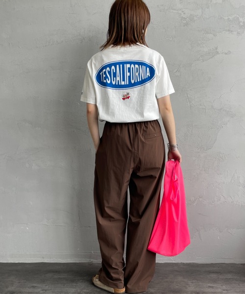 The Endless Summer（エンドレスサマー）の「[THE ENDLESS SUMMER/エンドレスサマー] 別注 THE CALIFORNIA バックプリントTシャツ（Tシャツ/カットソー・レディース・グリーン/ホワイト/ブラック・M/L/S/XL）」の22枚目の写真