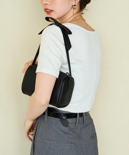 FREAK'S STORE（フリークスストア）の「限定展開 ector/エクトル ector リボン ハンドル（バッグ）（ハンドバッグ・レディース・ブラック/チャコール・ONE SIZE）」の2枚目の写真