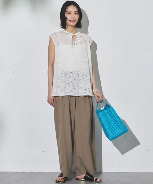 Doux archives(ドゥアルシーヴ)の「レースノースリブラウス(シャツ/ブラウス・レディース・イエロー/サックスブルー/オフホワイト・FREE)」の19枚目の写真