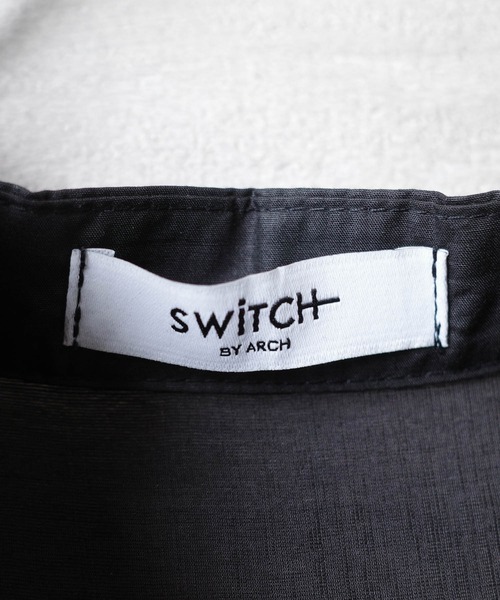 SWITCH BY ARCH(スイッチバイアーチ)の「【ARC】【SWITCH by ARCH】ラップスリットフレアスリーブブラウス(シャツ/ブラウス・レディース・ブラック/オフホワイト・FREE)」の16枚目の写真