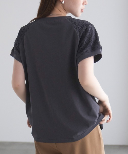 NAVY(ネイビー)の「nAvy ショルダーレースTシャツ(Tシャツ/カットソー・レディース・オフホワイト/チャコールグレー・M/L)」の9枚目の写真