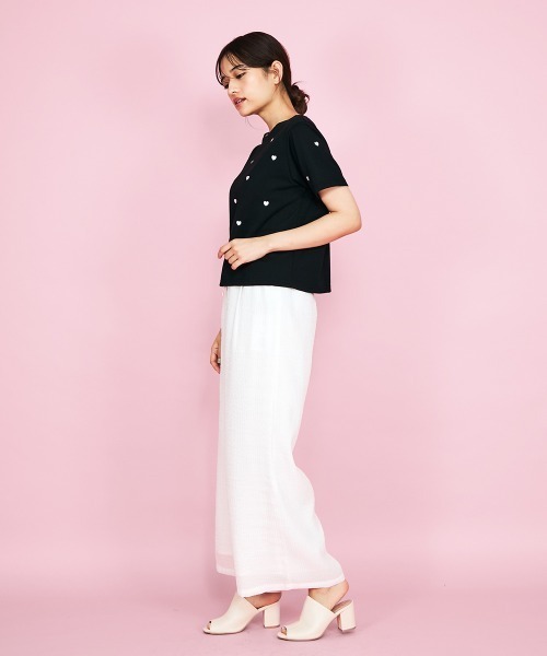 QUEENS COURT(クイーンズコート)の「ハートシシュウTシャツ≪洗濯機で洗える≫(Tシャツ/カットソー・レディース・ブラック/オフホワイト・M)」の19枚目の写真