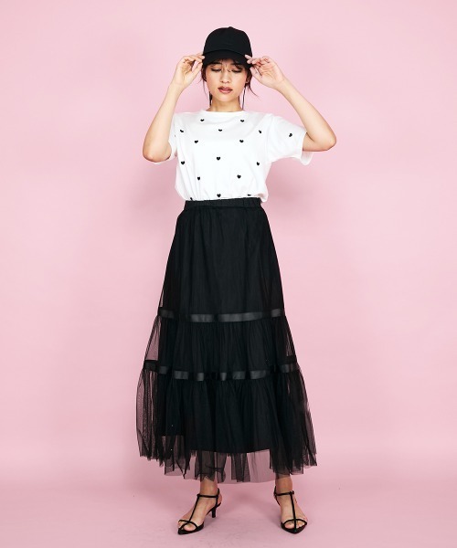 QUEENS COURT(クイーンズコート)の「ハートシシュウTシャツ≪洗濯機で洗える≫(Tシャツ/カットソー・レディース・ブラック/オフホワイト・M)」の10枚目の写真