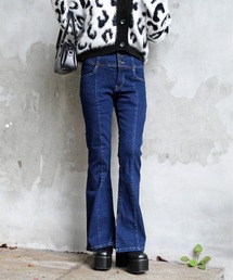 FUN（ファン）の「デニムフレアーパンツ（デニムパンツ・レディース）」