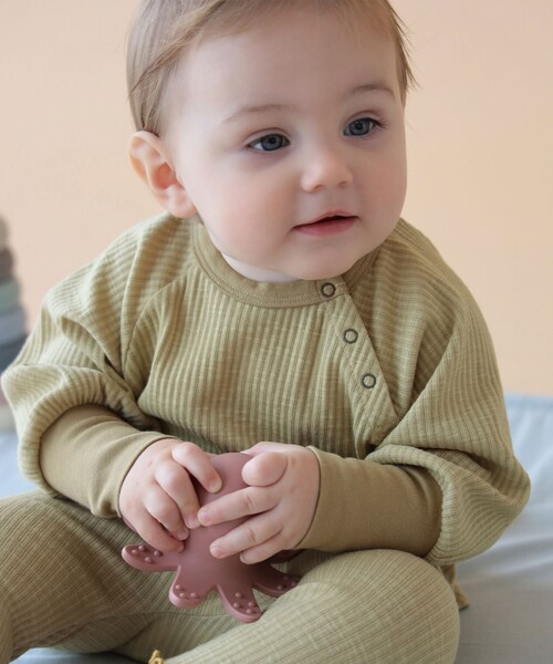 こども ビームス（コドモビームス）の「ベビー テレコ ラグラン Tシャツ 2025FW（60～90cm）（Tシャツ/カットソー・キッズ・レッド/グリーン/グリーン系その他・80-90/60-70）」の2枚目の写真