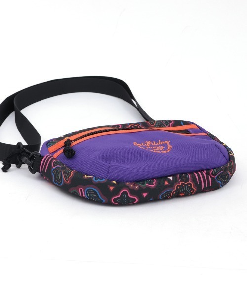 チチカカ(チチカカ)の「ミニマルチショルダーバッグ(ショルダーバッグ・レディース・パープル/ベージュ/ブラック・FREE)」の8枚目の写真