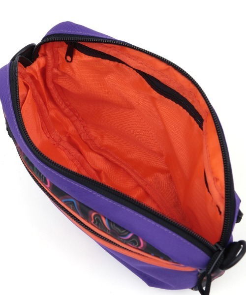 チチカカ(チチカカ)の「ミニマルチショルダーバッグ(ショルダーバッグ・レディース・パープル/ベージュ/ブラック・FREE)」の14枚目の写真