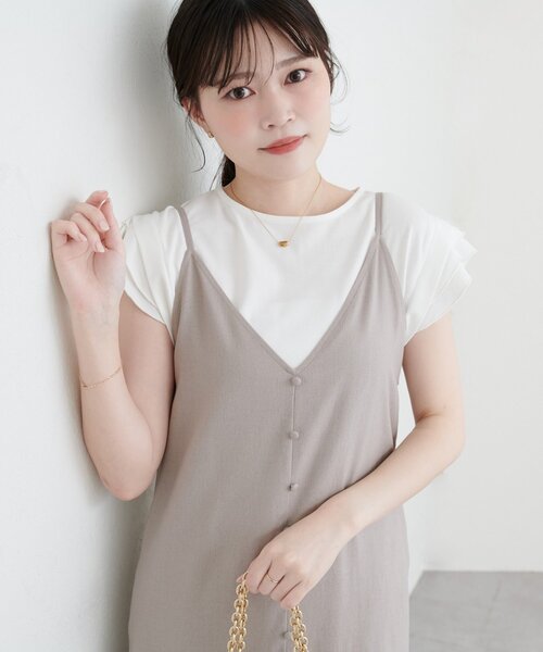 natural couture(ナチュラルクチュール)の「【sherbet line】接触冷感 タックフリルT(Tシャツ/カットソー・レディース・ピンク/ライトベージュ/オフホワイト/ブルー/ブラック・FREE)」の2枚目の写真