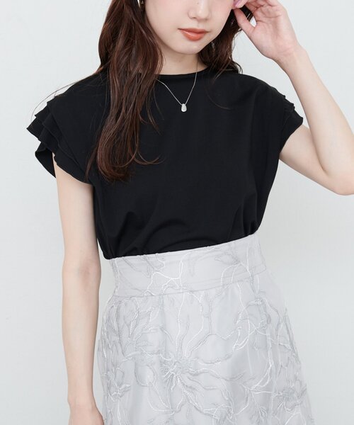 natural couture(ナチュラルクチュール)の「【sherbet line】接触冷感 タックフリルT(Tシャツ/カットソー・レディース・ピンク/ライトベージュ/オフホワイト/ブルー/ブラック・FREE)」の3枚目の写真