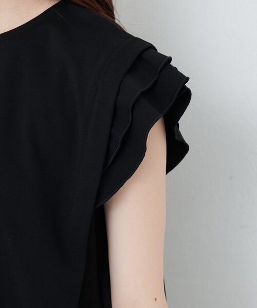 natural couture(ナチュラルクチュール)の「【sherbet line】接触冷感 タックフリルT(Tシャツ/カットソー・レディース・ピンク/ライトベージュ/オフホワイト/ブルー/ブラック・FREE)」の7枚目の写真
