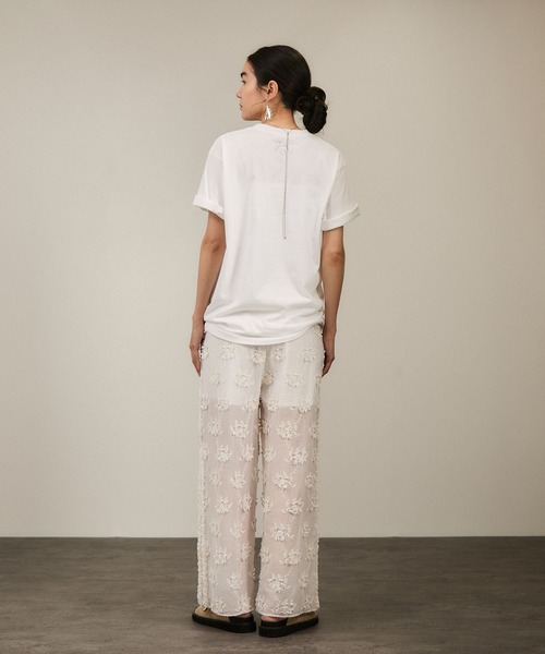 SALON adam et rope'（サロン アダム エ ロペ）の「【WEB限定】マティスアートTシャツ（Tシャツ/カットソー・レディース・ホワイト/ホワイト系その他2/ホワイト系その他4・FREE）」の12枚目の写真