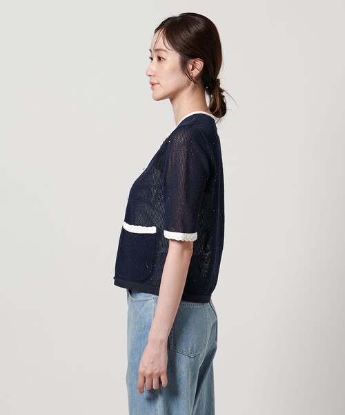 UNITED ARROWS(ユナイテッドアローズ)の「メッシュ スパンコール ニットカーディガン -ウォッシャブル-(カーディガン/ボレロ・レディース・オフホワイト/ブラック/ネイビー・FREE)」の11枚目の写真