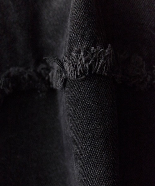 Theater code(シアターコード)の「Damaged Short-Sleeved Denim Jacket / ダメージ加工 半袖デニムジャケット 秋 秋服メンズ 2026年秋冬(デニムジャケット・メンズ・ブラック/ブルー/オレンジ・M/L)」の11枚目の写真