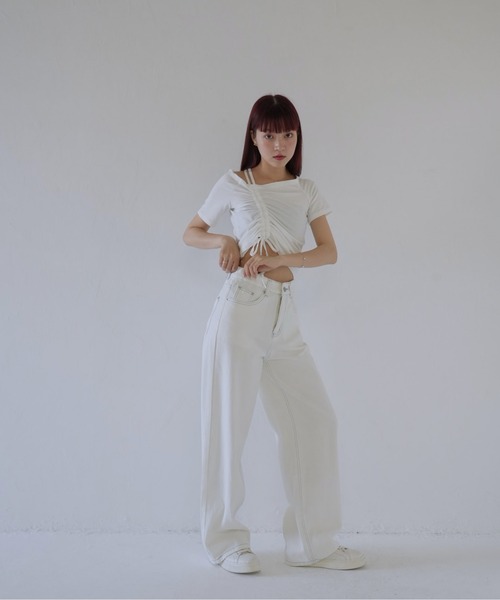 Uenui(ウニュイ)の「【 cunii 】 アシメオフショルドロストトップス(Tシャツ/カットソー・レディース・ホワイト/ブラック・FREE)」の12枚目の写真