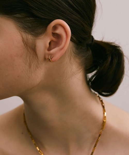 SOAC（ソーク）の「(SOAC)Star Fish Pierce（ピアス（両耳用）・レディース・ゴールド/シルバー・ONE SIZE）」の2枚目の写真