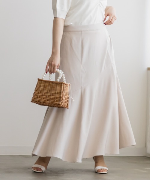 CLETTE(クレット)の「アシメ切替マーメイドスカート(スカート・レディース・チャコールグレー/ブラック/ライトベージュ・LL/3L/4L)」の14枚目の写真