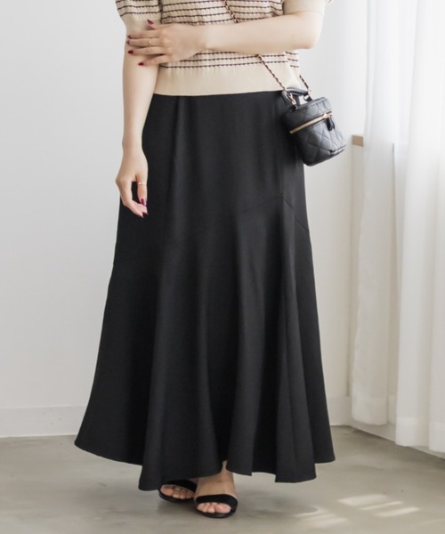 CLETTE(クレット)の「アシメ切替マーメイドスカート(スカート・レディース・チャコールグレー/ブラック/ライトベージュ・LL/3L/4L)」の4枚目の写真