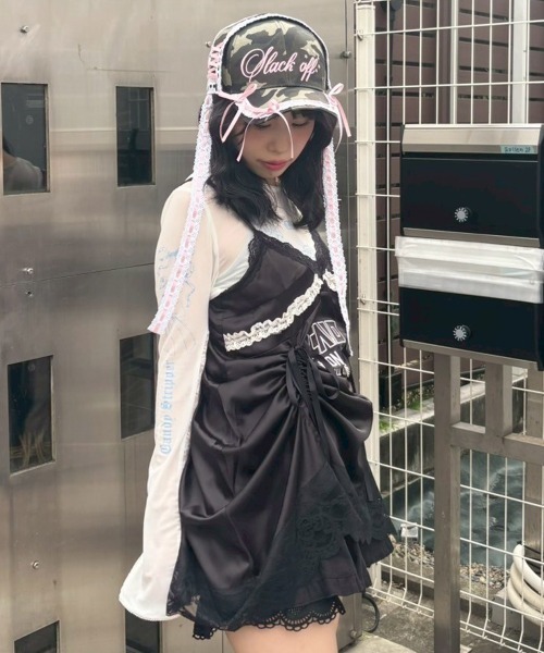 Candy Stripper(キャンディストリッパー)の「TATTOO LACE SHEER トップス(Tシャツ/カットソー・レディース・ベージュ/オフホワイト/ブラック・FREE)」の22枚目の写真