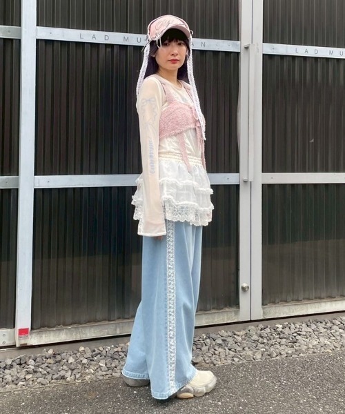 Candy Stripper(キャンディストリッパー)の「TATTOO LACE SHEER トップス(Tシャツ/カットソー・レディース・ベージュ/オフホワイト/ブラック・FREE)」の15枚目の写真