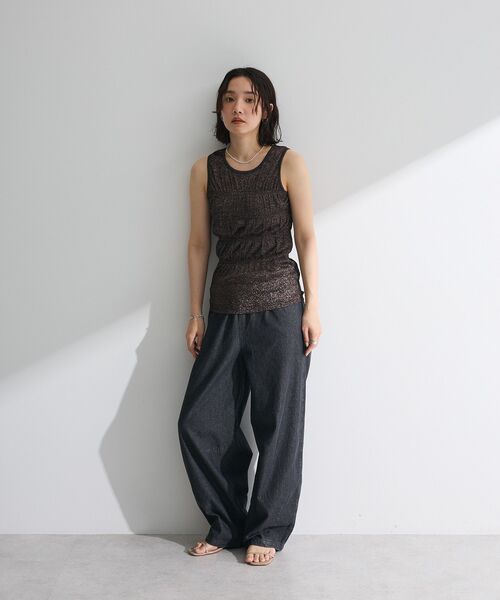 Petit fleur(プチフルール)の「・Petit Fleur シャーリングラメタンクトップ(タンクトップ・レディース・ベージュ/ゴールド/ホワイト/シルバー・FREE)」の6枚目の写真