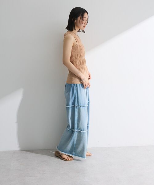 Petit fleur(プチフルール)の「・Petit Fleur シャーリングラメタンクトップ(タンクトップ・レディース・ベージュ/ゴールド/ホワイト/シルバー・FREE)」の13枚目の写真