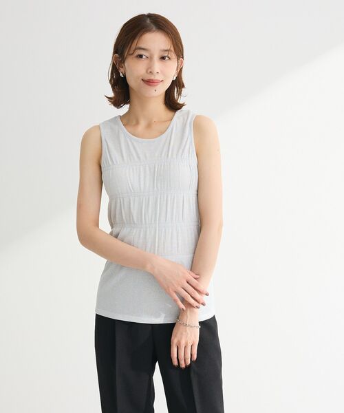 Petit fleur(プチフルール)の「・Petit Fleur シャーリングラメタンクトップ(タンクトップ・レディース・ベージュ/ゴールド/ホワイト/シルバー・FREE)」の21枚目の写真